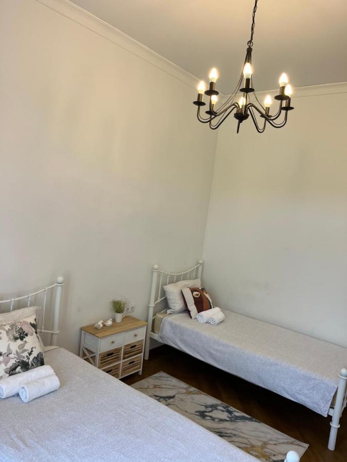 Pigeon Guest House Tbilisi Exterior foto